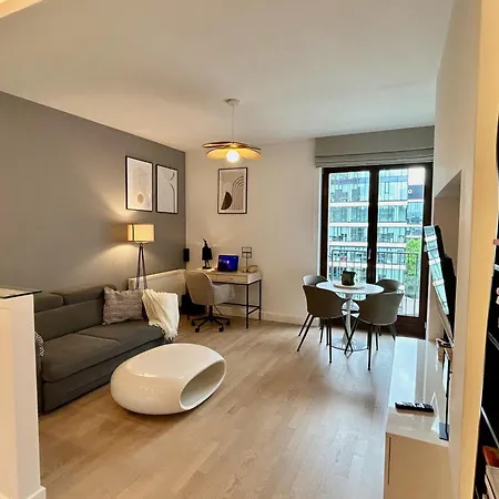 Niepokorny * Varsavia